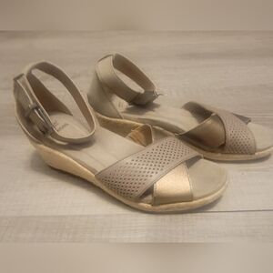 Earth Origins Cream and Gold Espadrille Shoes with Perforated Design